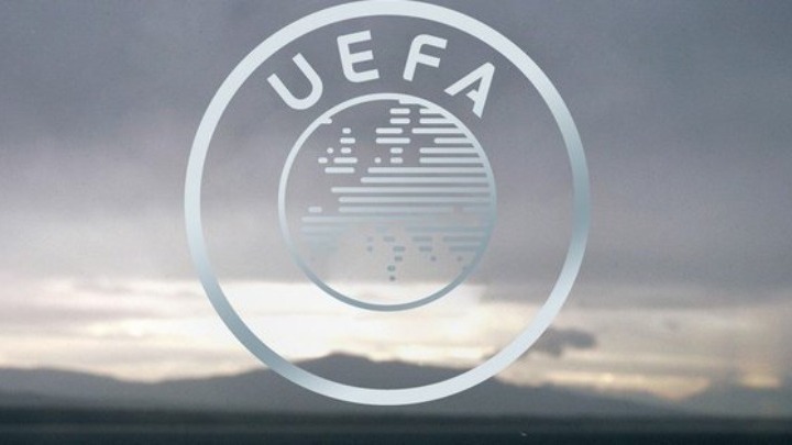 Πρόσκληση της UEFA στις δύο διαιτήτριες που δέχθηκαν σεξιστική επίθεση