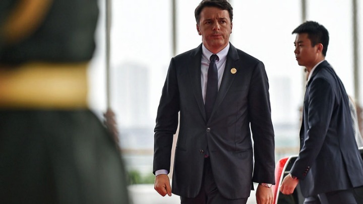 Ματέο Ρέντσι: Η Ιταλία κινδυνεύει να βυθιστεί στην ύφεση