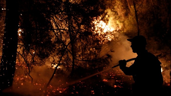 Στο Κέντρο Επιχειρήσεων ο Ευρωπαίος Επίτροπος
