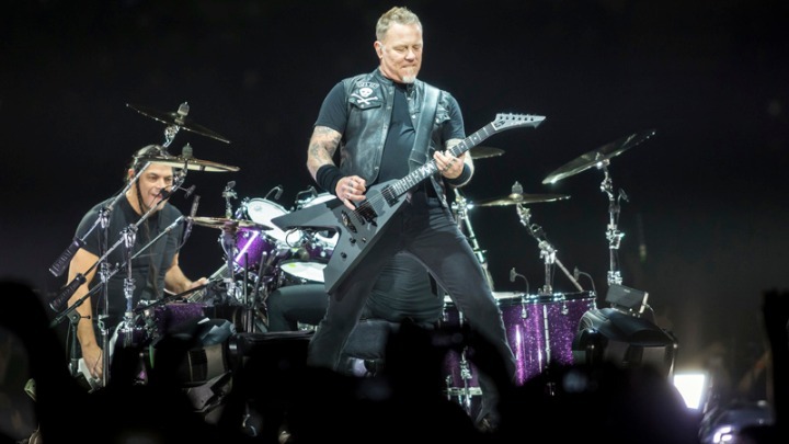 Δωρεά ύψους 250.000 ευρώ από τους Metallica σε ογκολογικό παιδικό νοσοκομείο στη Ρουμανία