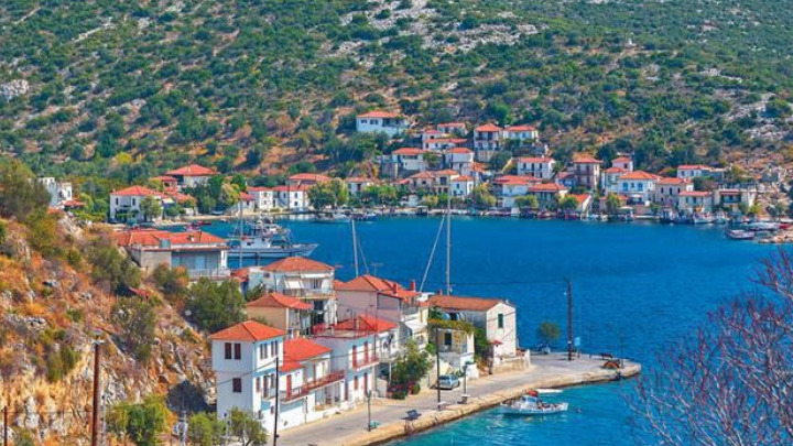 Παλαιό Τρίκερι: Ένας άγνωστος παράδεισος που δεν υπάρχει ούτε στους χάρτες