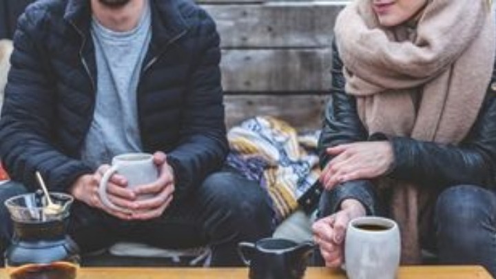 Η προσοχή των μεγαλύτερων ενηλίκων διασπάται λιγότερο από τα αρνητικά γεγονότα