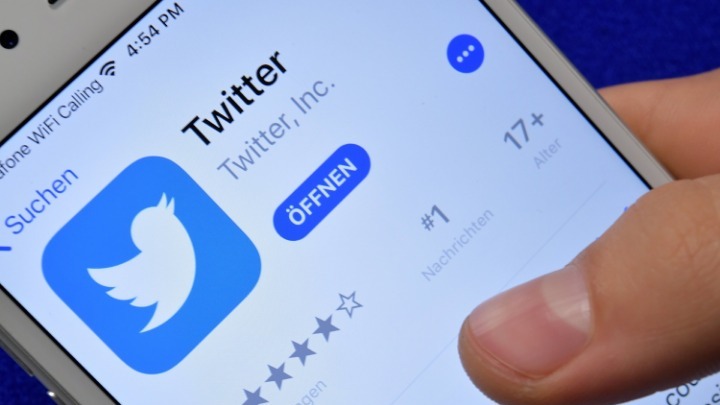Twitter και Facebook διέγραψαν λογαριασμούς που «δυσφήμιζαν» τους διαδηλωτές στο Χονγκ Κονγκ