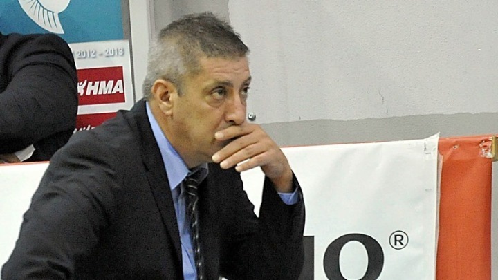 Ο Βασίλης Φραγκιάς στον πάγκο του Ερμή Αγιάς