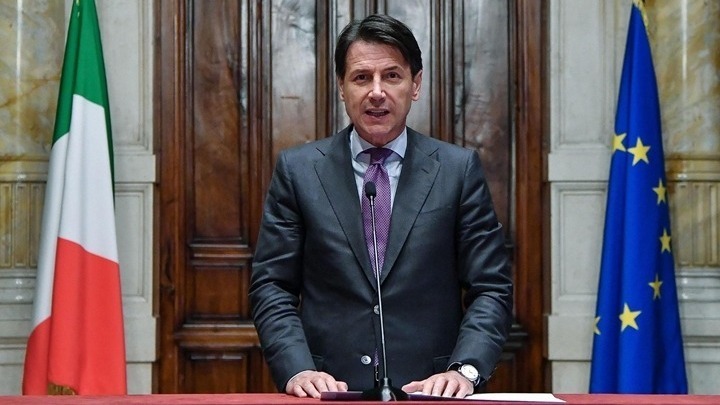 Ο πρωθυπουργός Τζουζέπε Κόντε είναι πρόθυμος να παραιτηθεί