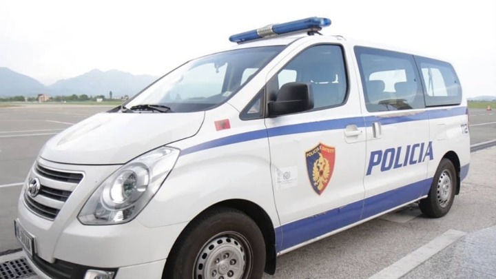 Αλβανία: Οι αρχές κατεδάφισαν το εστιατόριο ιδιοκτήτη που επιτέθηκε σε τουρίστες