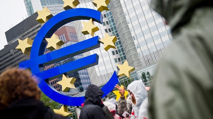 Η ΕΚΤ τάσσεται υπέρ ενός πακέτου μέτρων για την Ευρωζώνη