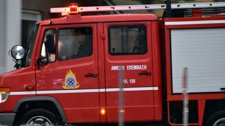 Πυρκαγιά στην Αρτέμιδα – Υπό έλεγχο του Βύρωνα