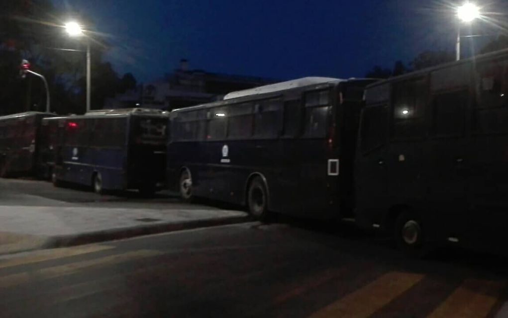 Κουκάκι: Ένταση στις εκκενώσεις κτιρίων υπό κατάληψη