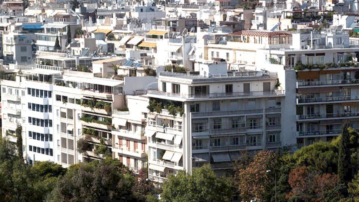 Ψήφος εμπιστοσύνης από την HSBC – Διαθέτει ξανά στεγαστικά