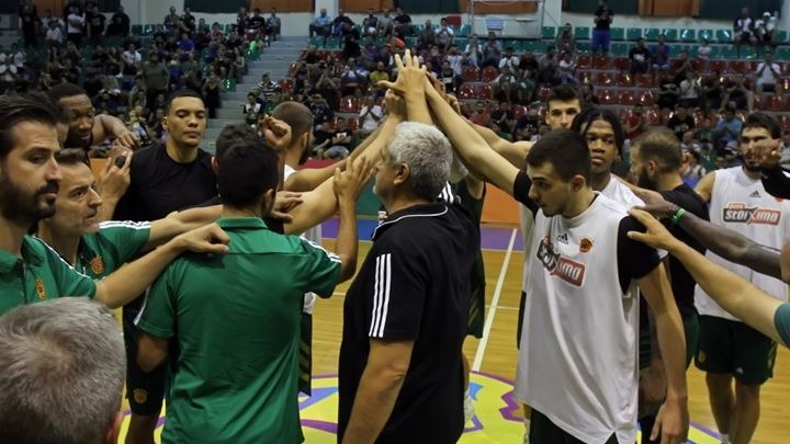 Αποθέωση στην ανοιχτή προπόνηση (vid), φιλικό με Ηρακλή