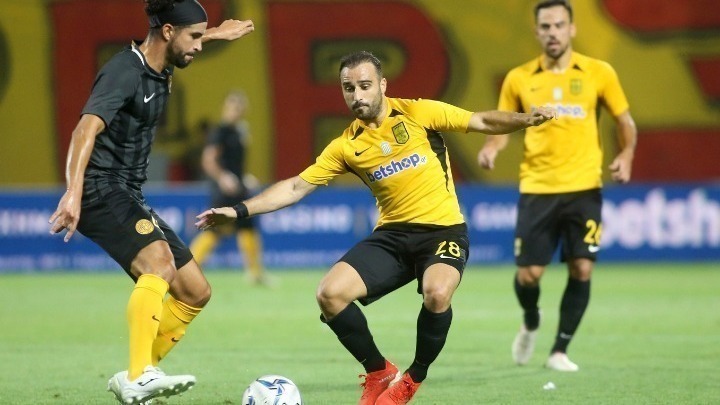 «Άσφαιροι» Άρης και Ολυμπιακός Βόλου