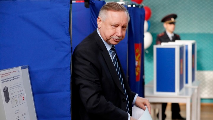 Υποψήφιος του Κρεμλίνου εξελέγη κυβερνήτης
