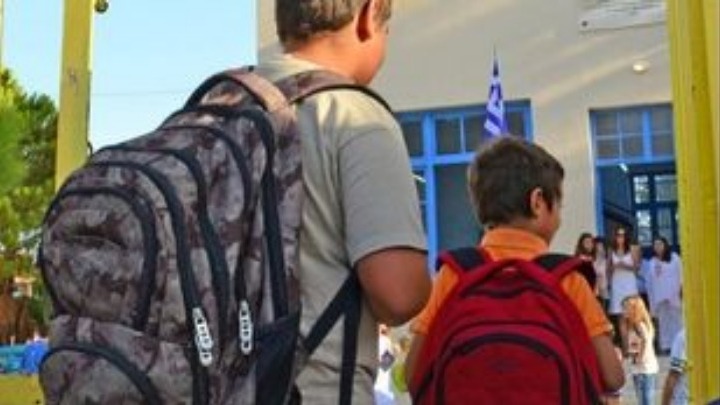 Παιδιά με μεγάλο αδερφό καθυστερούν στην ομιλία
