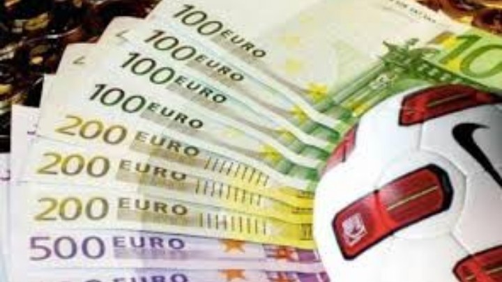 Η Σίτι που ξοδεύει, η Λιλ που εισπράττει και τα 38 δισ της δεκαετίας