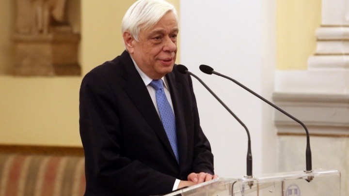 Ο ΠτΔ υποδέχτηκε την εθνική κωφών γυναικών