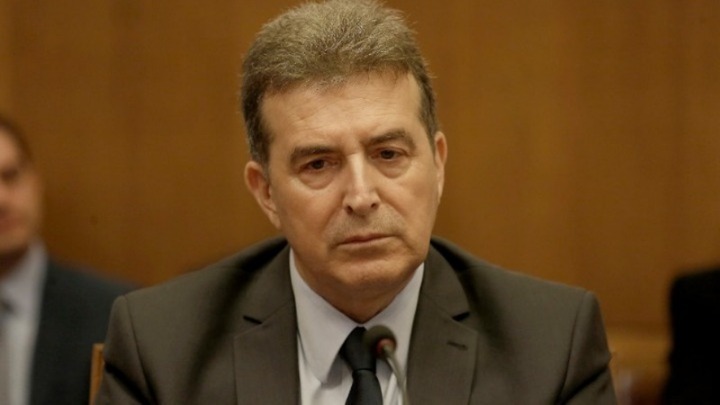 Χρυσοχοΐδης στο συνέδριο της UEFA: «Οι Κυριακές στο ελληνικό ποδόσφαιρο πρέπει να γίνουν Τετάρτες»