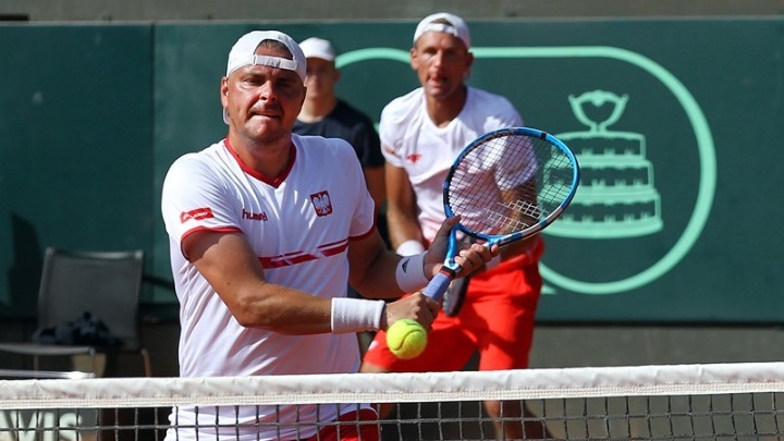 Την πρωτιά η Πολωνία στο Davis Cup