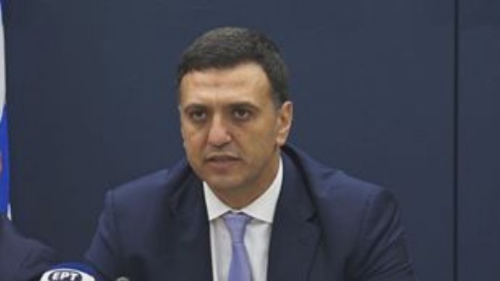 Την ανάγκη να γνωρίζουν οι πολίτες πρώτες βοήθειες τόνισε ο υπουργός Υγείας σε ειδική εκδήλωση στο Σύνταγμα