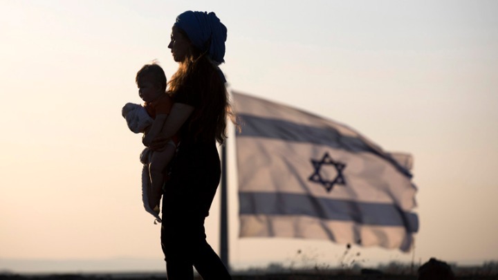 Η ισραηλινή κυβέρνηση νομιμοποίησε έναν παράνομο οικισμό στην κατεχόμενη Δυτική Όχθη, δύο ημέρες πριν από τις εκλογές