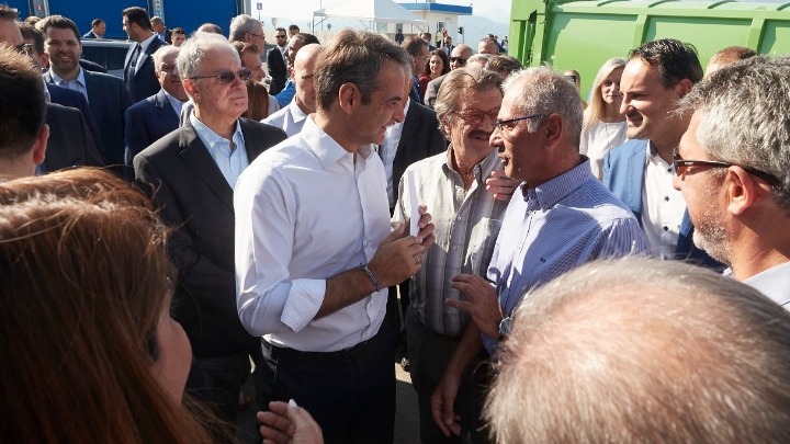 Στο αγρόκτημα της Μονής Βελλά ο Κυρ. Μητσοτάκης