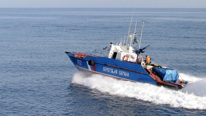 Η ρωσική ακτοφυλακή συνέλαβε δύο λαθρεμπορικά σκάφη της Βόρειας Κορέας