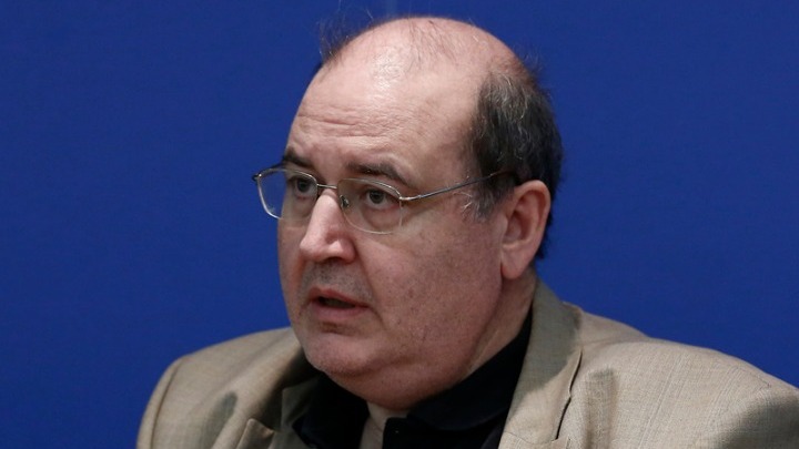 Ν. Φίλης: Η σημαία είναι το εθνικό σύμβολο όλων ανεξαιρέτως των Ελλήνων, όχι έπαθλο επιδόσεων και φορέας διχασμού