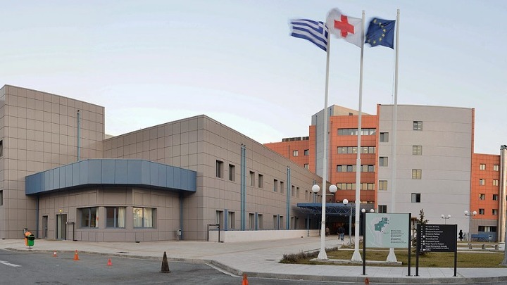 Καβάλα: Παιδίατροι του Γενικού Νοσοκομείου εξέτασαν και εμβολίασαν προσφυγόπουλα