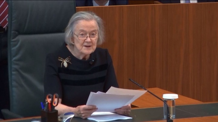 «Παράνομη, άκυρη και μη γενόμενη» η απόφαση  για την αναστολή λειτουργίας του Κοινοβουλίου, σύμφωνα με την ιστορική απόφαση του Ανωτάτου Δικαστηρίου