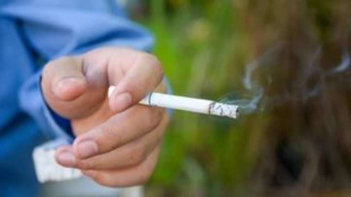 Τα παιδιά που είναι παθητικοί καπνιστές διατρέχουν μεγαλύτερο κίνδυνο κολπικής μαρμαρυγής