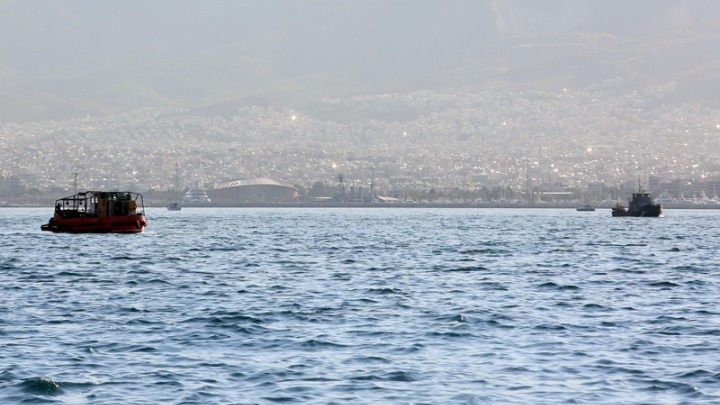 Αντιρρυπαντικά φράγματα γύρω από το δεξαμενόπλοιο που συγκρούστηκε με φορτηγό πλοίο στο Ικόνιο