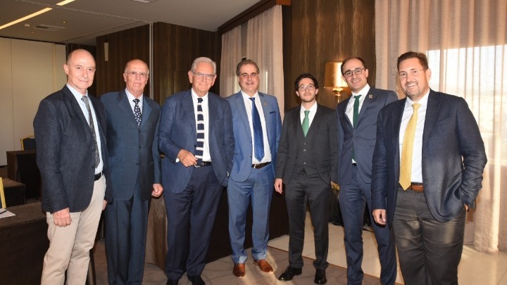 Στο γερμανικό όμιλο Tentamus Group το 70% της Agrolab RDS