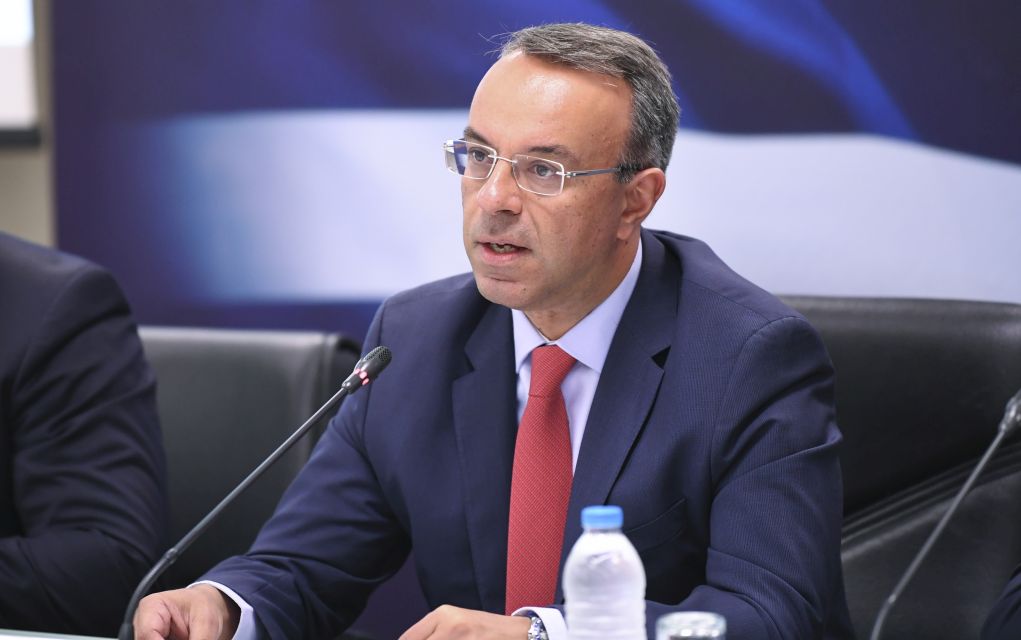 Σταϊκούρας: «Δεν υπάρχει θέμα για συντάξεις-αφορολόγητο»