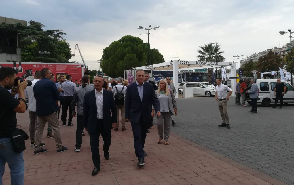 84η ΔΕΘ: Περιμένοντας τον πρωθυπουργό (pics)