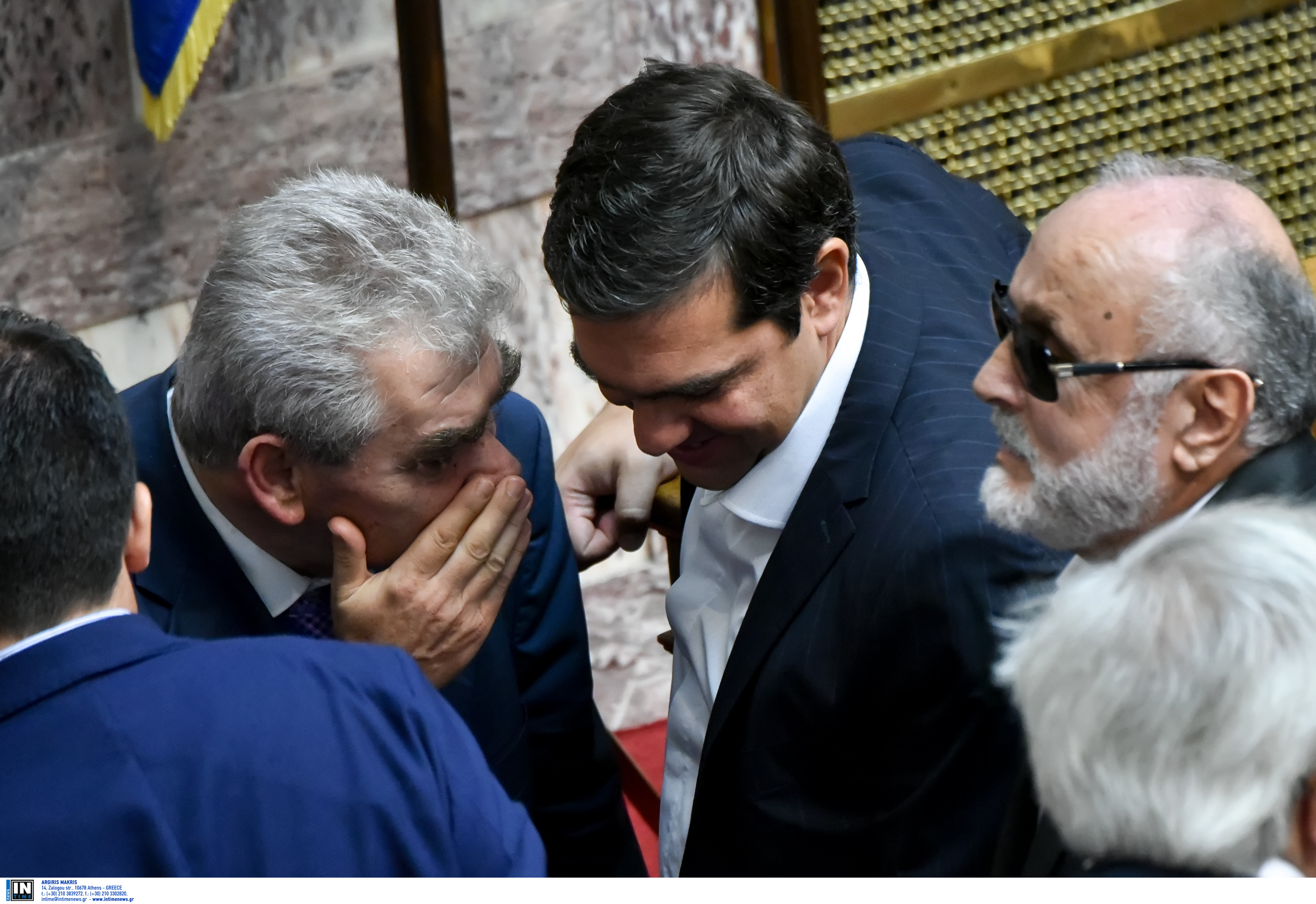 Σε συνεννόηση ΣΥΡΙΖΑ-Παπαγγελόπουλος