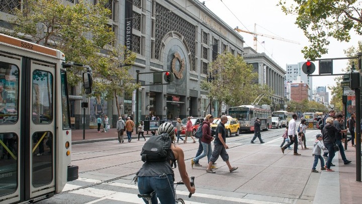 Σε πολυσύχναστο δρόμο του Σαν Φρανσίσκο θα απαγορευθεί η κυκλοφορία