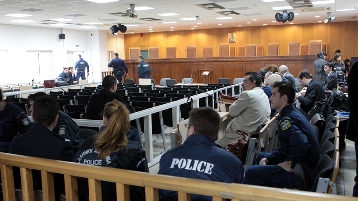 Απολογίες Ζησιμόπουλου-Ηλιόπουλου: Διωκόμαστε εξαιτίας της ανόδου που εμφάνιζε η Χρυσή Αυγή