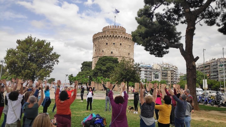 Βρες χρόνο να γελάς, λέει στο ΑΠΕ-ΜΠΕ η ιδρύτρια του πρώτου κλαμπ γέλιου στη Βόρεια Ελλάδα, Ηλ. Κυνηγοπούλου
