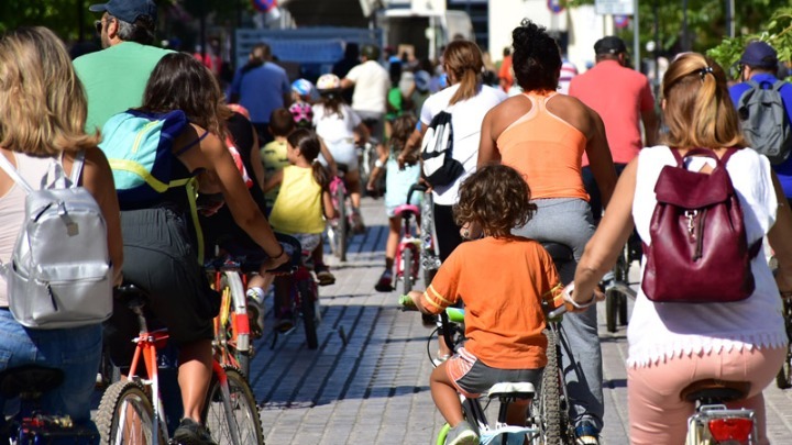 Δύο μεγάλα δίκτυα ποδηλατοδρόμων και δωρεάν κοινόχρηστα ποδήλατα θα αποκτήσει η Πάτρα