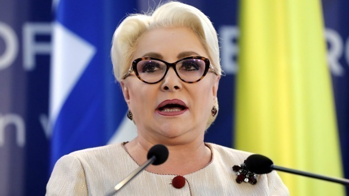 Δύο νέους υποψηφίους για να εκπροσωπήσουν τη χώρα στην Κομισιόν όρισε το Βουκουρέστι
