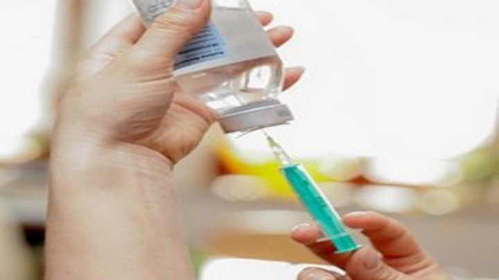 Εντός της ημέρας αναμένεται η απόφαση του ΕΟΠΥΥ για παράταση της ισχύος των συνταγών για τα αντιγριπικά εμβόλια