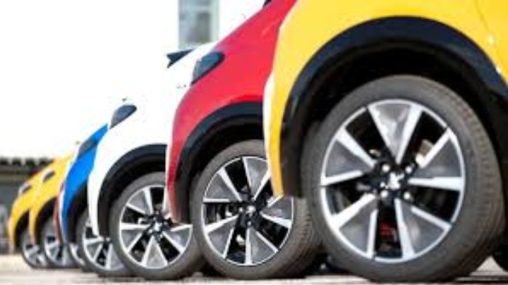Fiat Chrysler και Peugeot σχεδιάζουν να δημιουργήσουν την 4η  αυτοκινητοβιομηχανία στον κόσμο