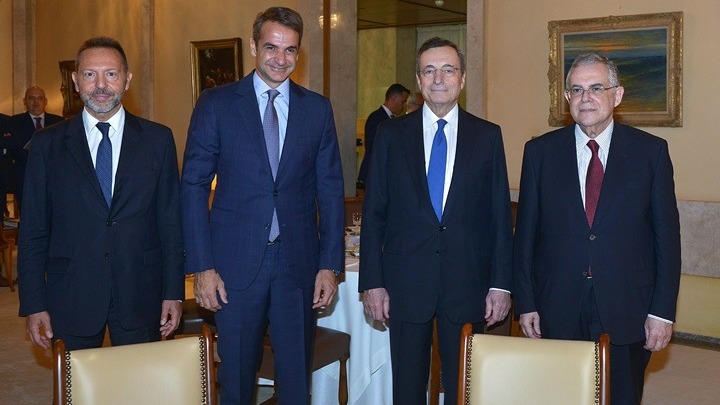 Στουρνάρας: Ο Ντράγκι βοήθησε την Ελλάδα