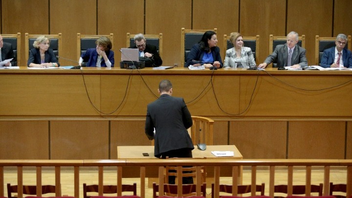 Για υποκίνηση ρατσιστικού μίσους δικάζονται Μιχαλολιάκος, Κασιδιάρης και Ηλιόπουλος
