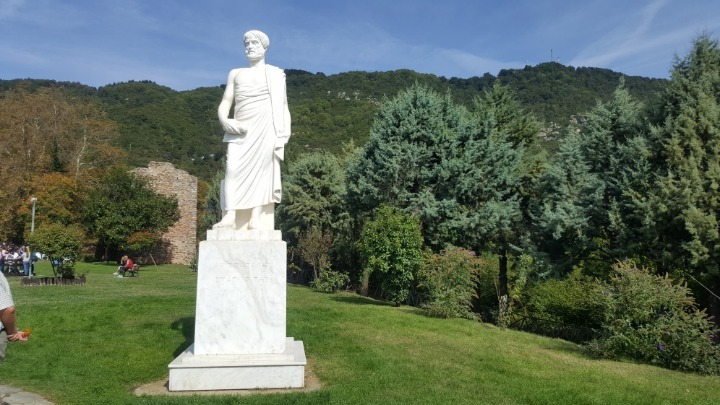 Η τουριστική ανάπτυξη στην ανατολική Χαλκιδική “πατάει” στα βήματα του Αριστοτέλη