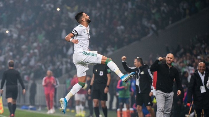 Με…υπογραφή Μαχρέζ, η Αλγερία 3-0 την Κολομβία