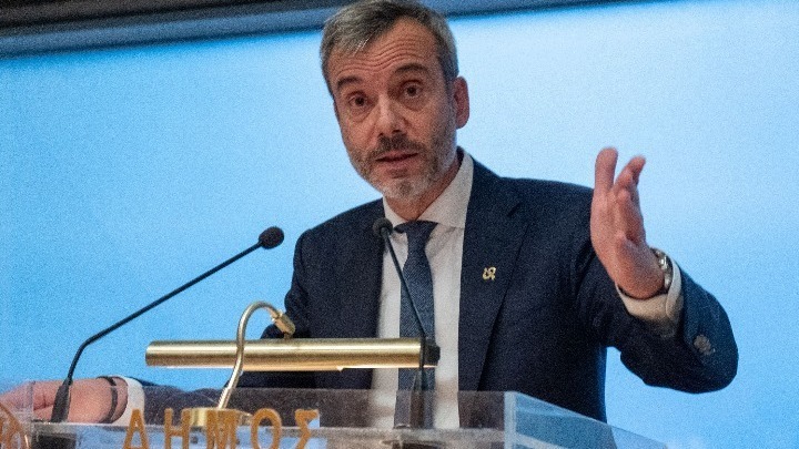 Μήνυση για τις κλοπές των ανακυκλώσιμων υλικών από τους μπλε κάδους κατέθεσε ο δήμαρχος, Κ.Ζέρβας