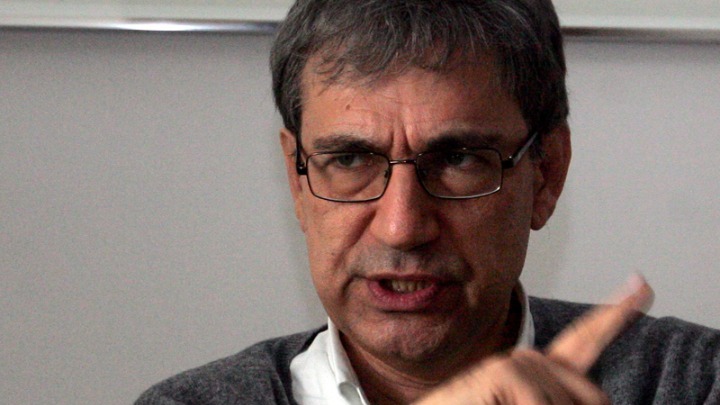 Ο Ερντογάν ας λύσει το Κουρδικό με διάλογο και όχι με πόλεμο, λέει ο Ορχάν Παμούκ