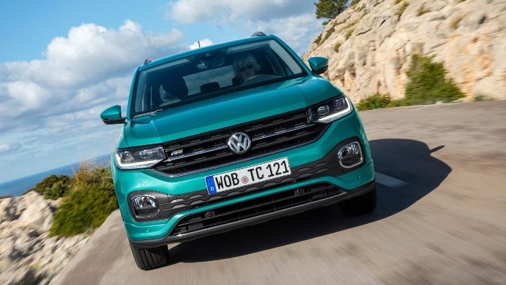 Ο όμιλος Volkswagen αύξησε τα αποθέματα των αυτοκινήτων του στο Ηνωμένο Βασίλειο εν όψει Brexit