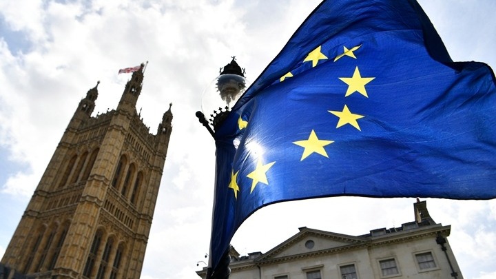 Οι 27 στηρίζουν μια νέα αναβολή του Brexit – Η διάρκειά της εξακολουθεί να βρίσκεται υπό συζήτηση